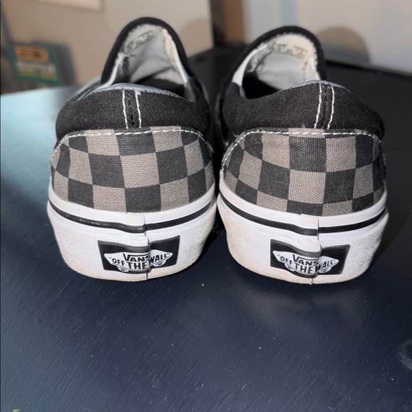 Vans womens Checkerboard Slip-On Sneakers - Black & Gray - Picture 4 of 7